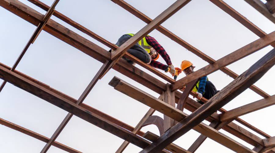 Expert new roof installation services in Laredo, TX